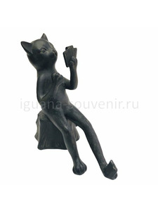 Кот игрок
