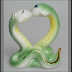 Змеи целующиеся